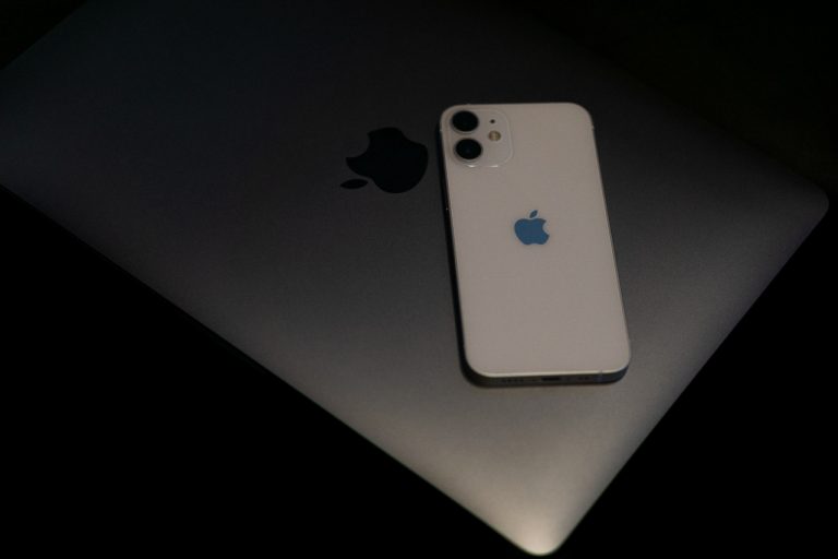 ios push notifications blog header image